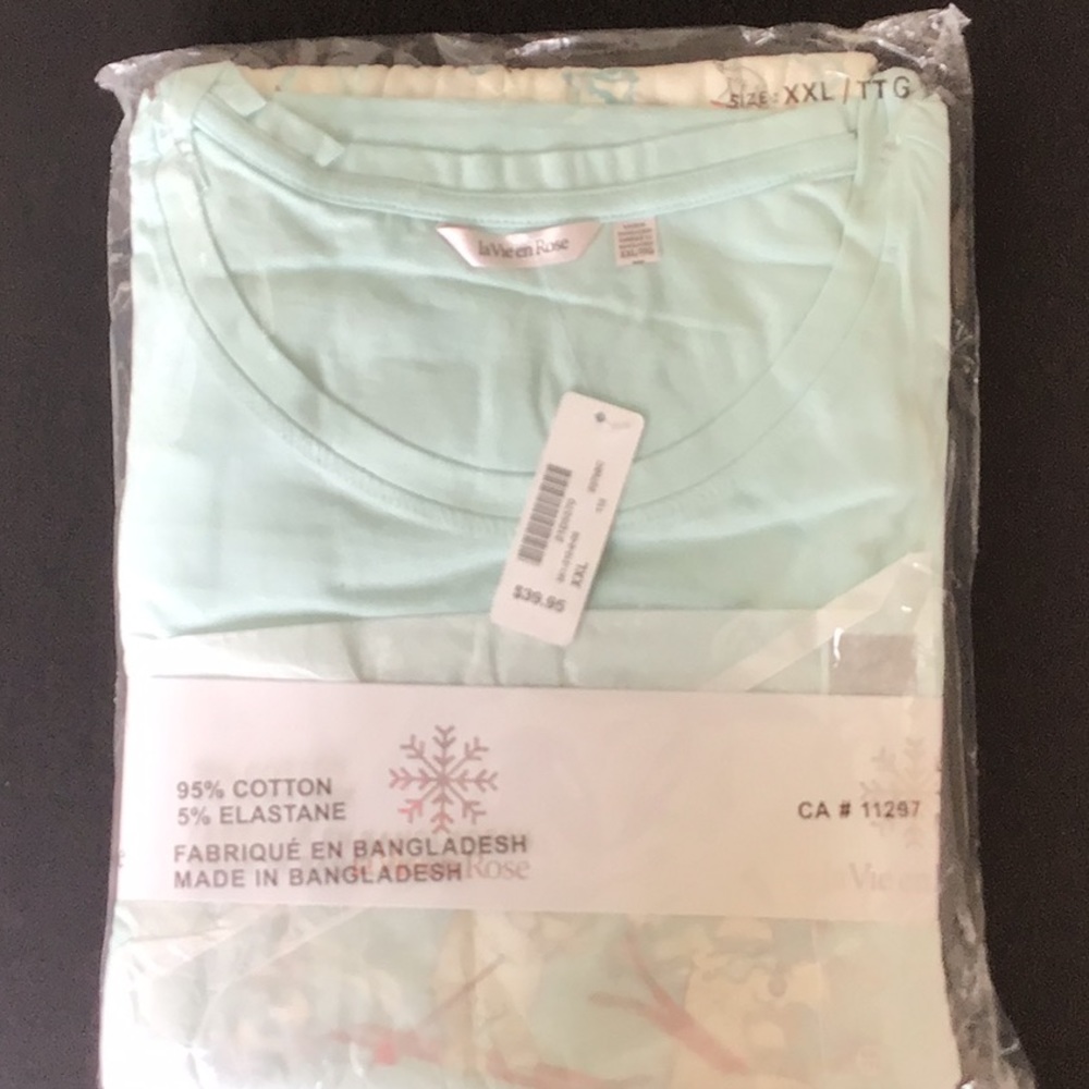La Vie En Rose 2 piece pyjama set